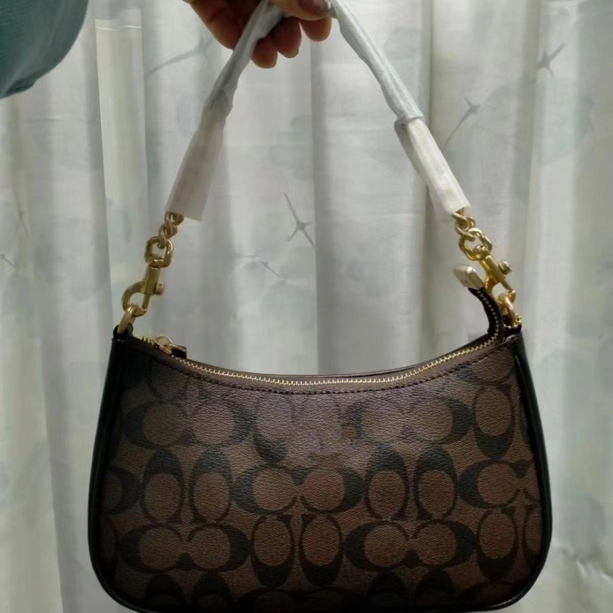 $52.99-LDN-705 gallery