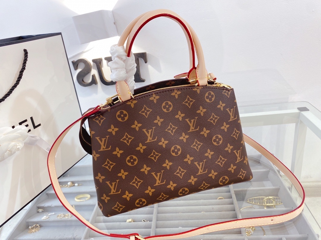 $53-LDN-299 LV gallery