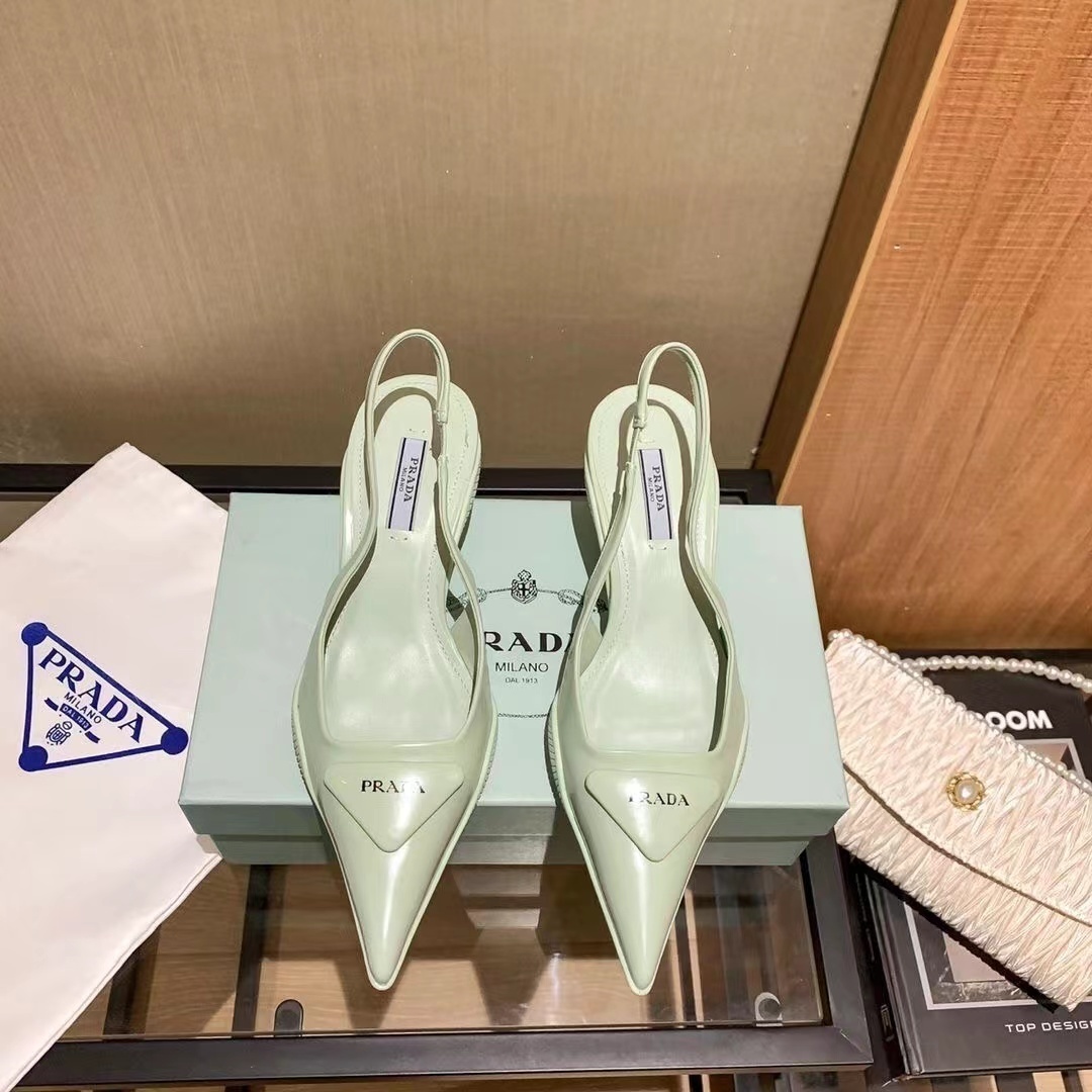 $53-LDN-372 PRA gallery