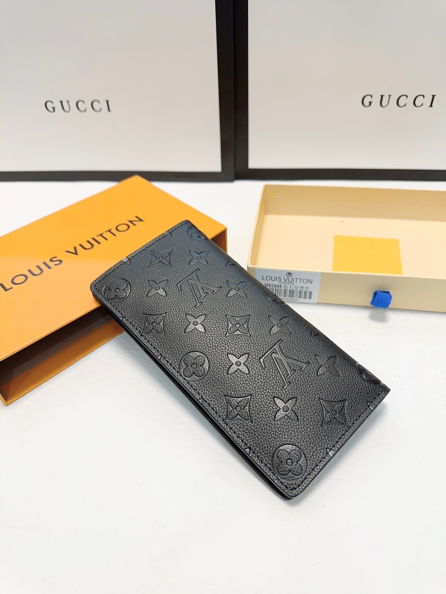 $53-LDN-741 LV gallery