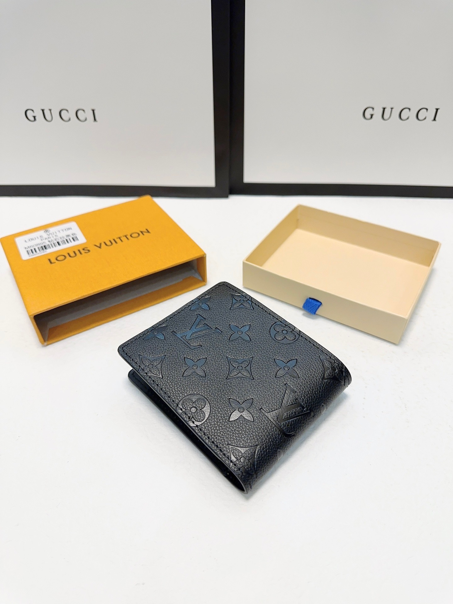 $53-LDN-741 LV gallery