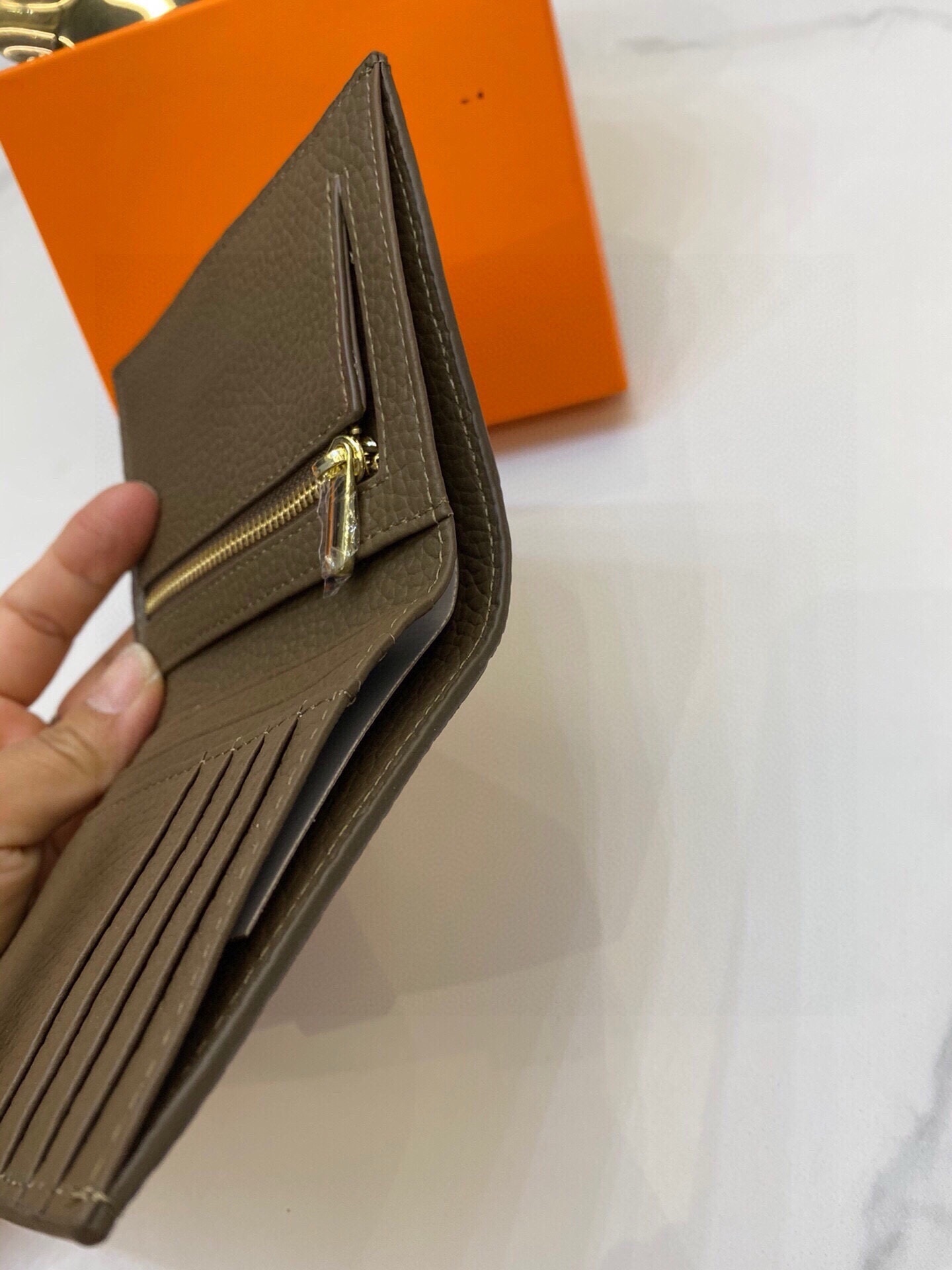 $53-LDN-761 HERM gallery