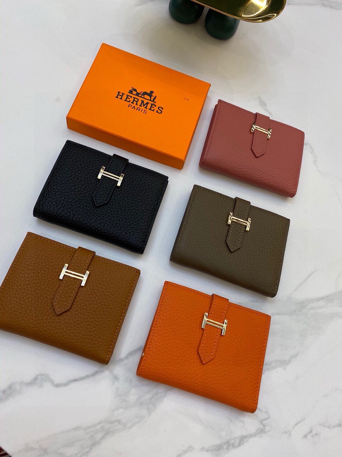 $53-LDN-761 HERM gallery