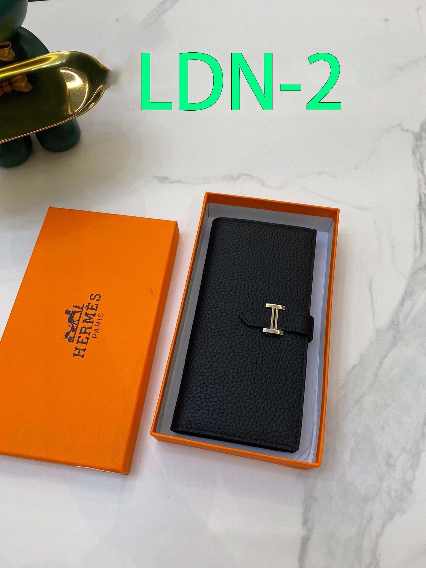 $53-LDN-762 HERM gallery