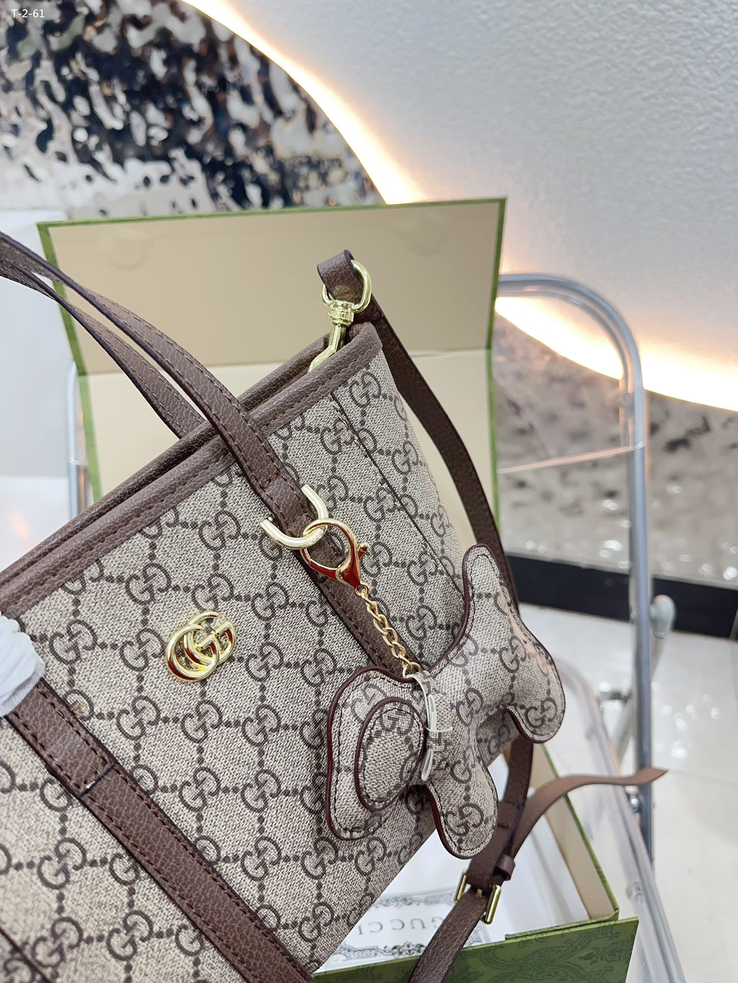 $53.89-LDN-241 GCI gallery