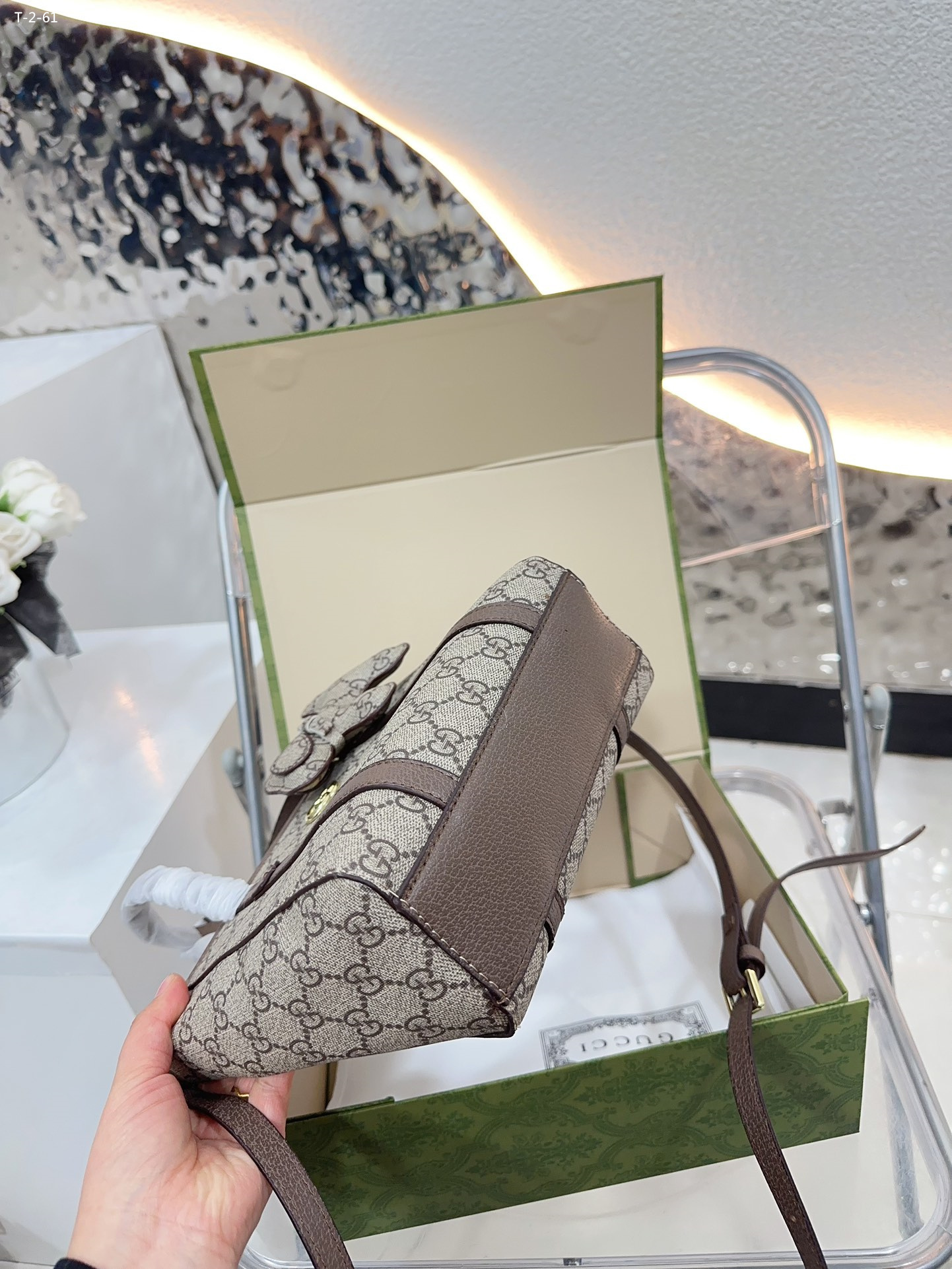 $53.89-LDN-241 GCI gallery