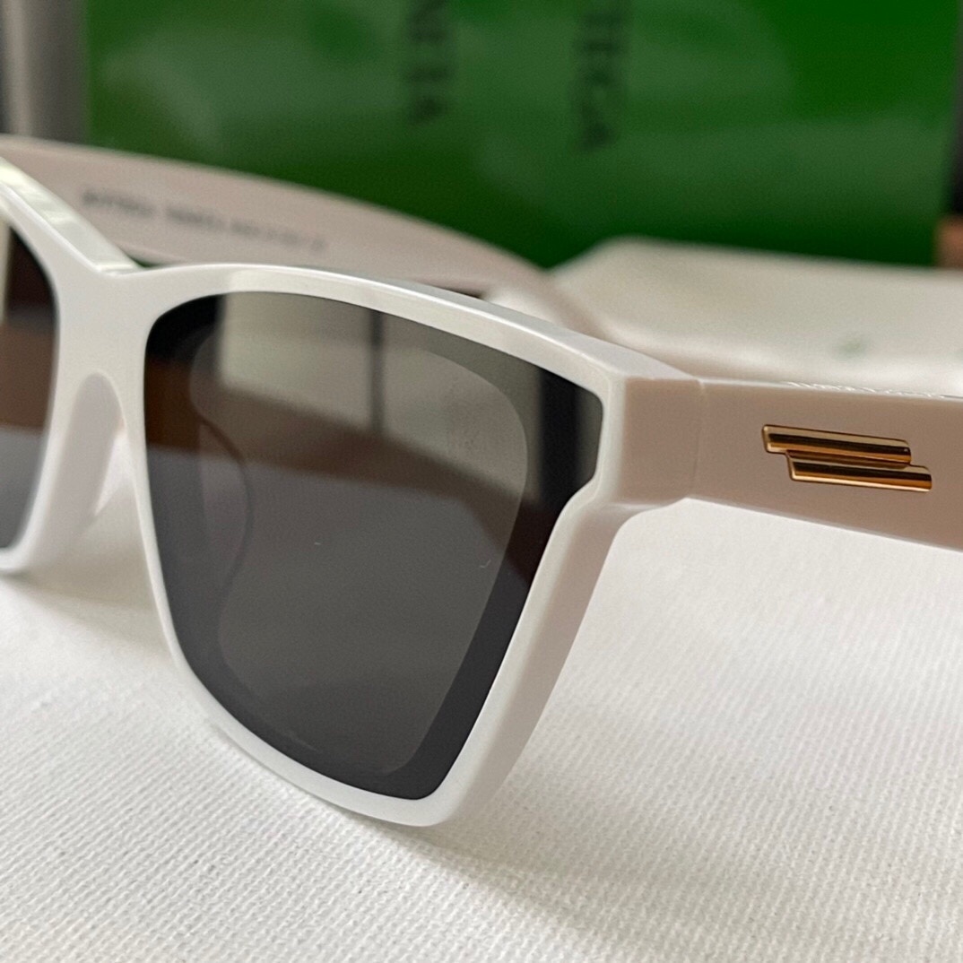 $53.99-LDN-430 BV gallery