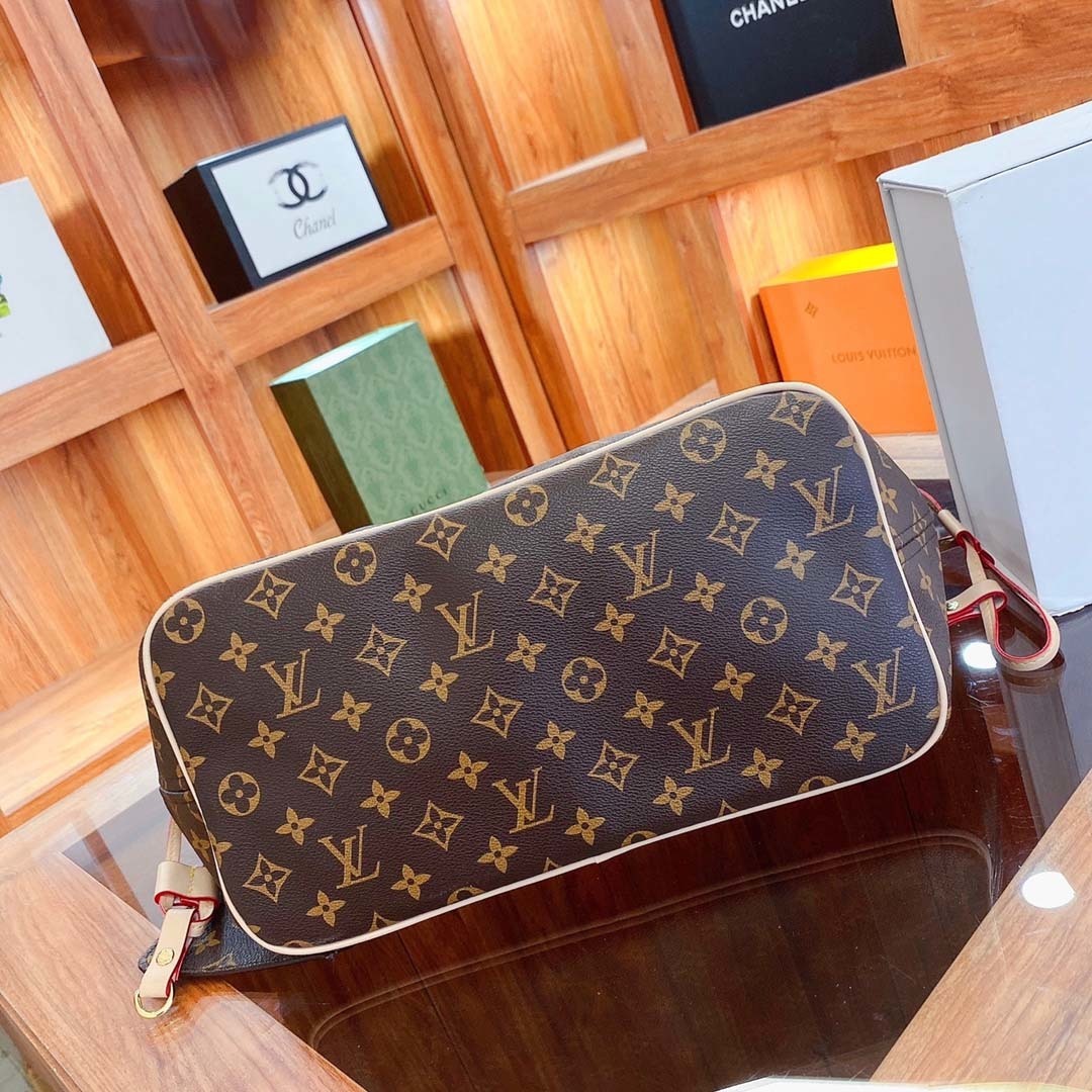 $54-LDN-321 LV gallery