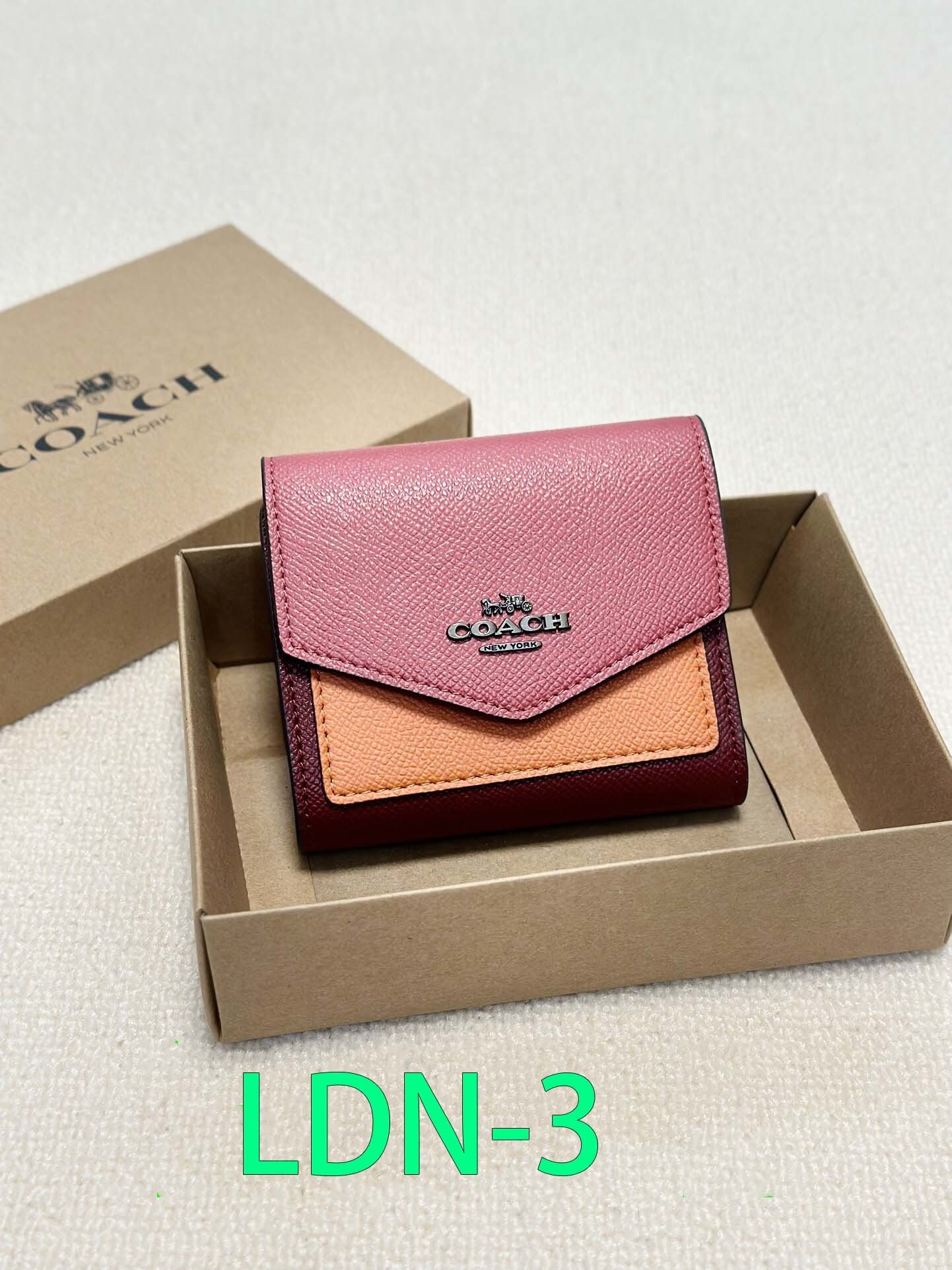 $54-LDN-707 Coa gallery