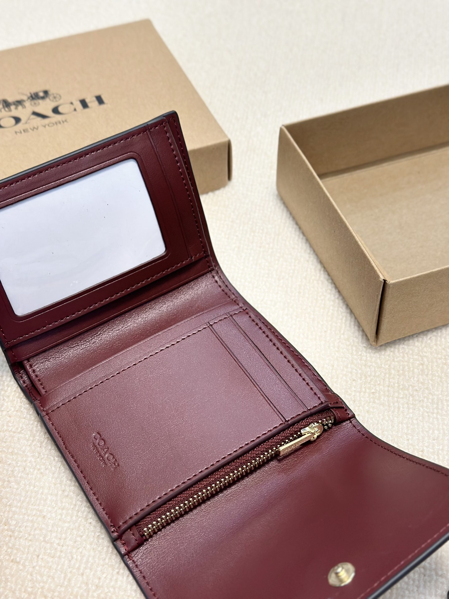 $54-LDN-708 Coa gallery