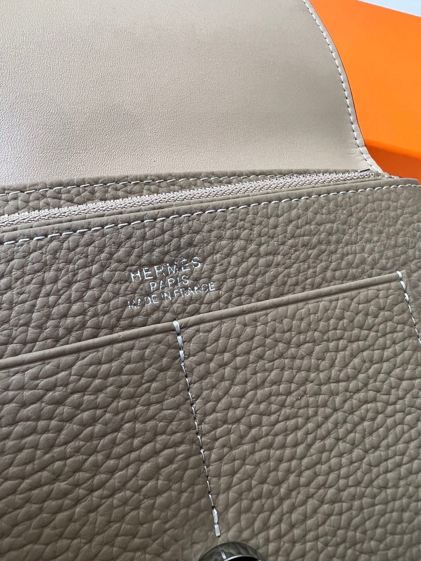 $54-LDN-755 HERM gallery