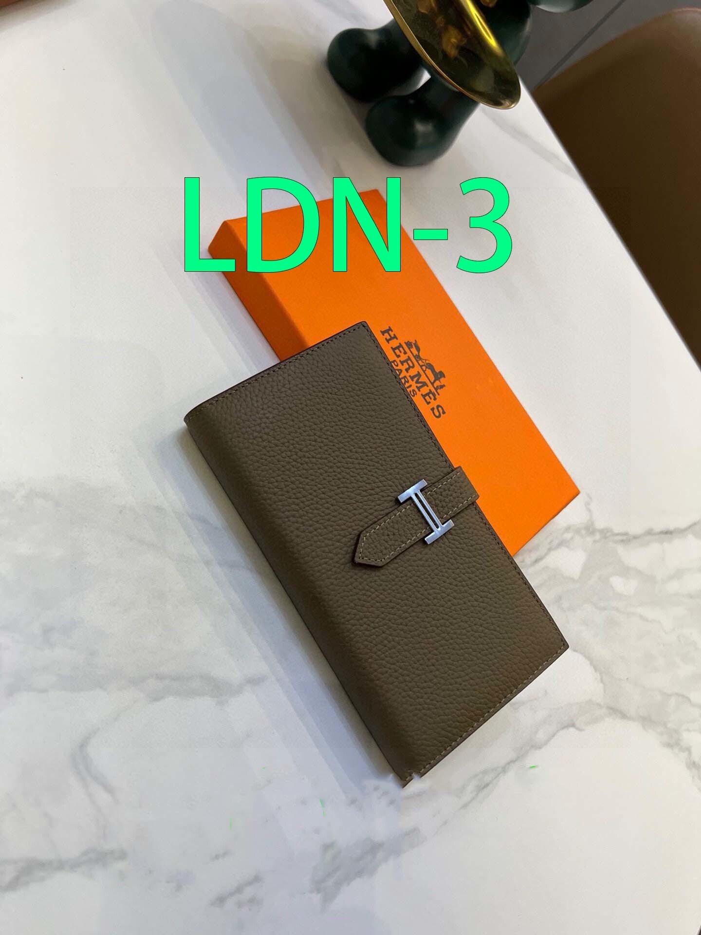 $54-LDN-756 HERM gallery