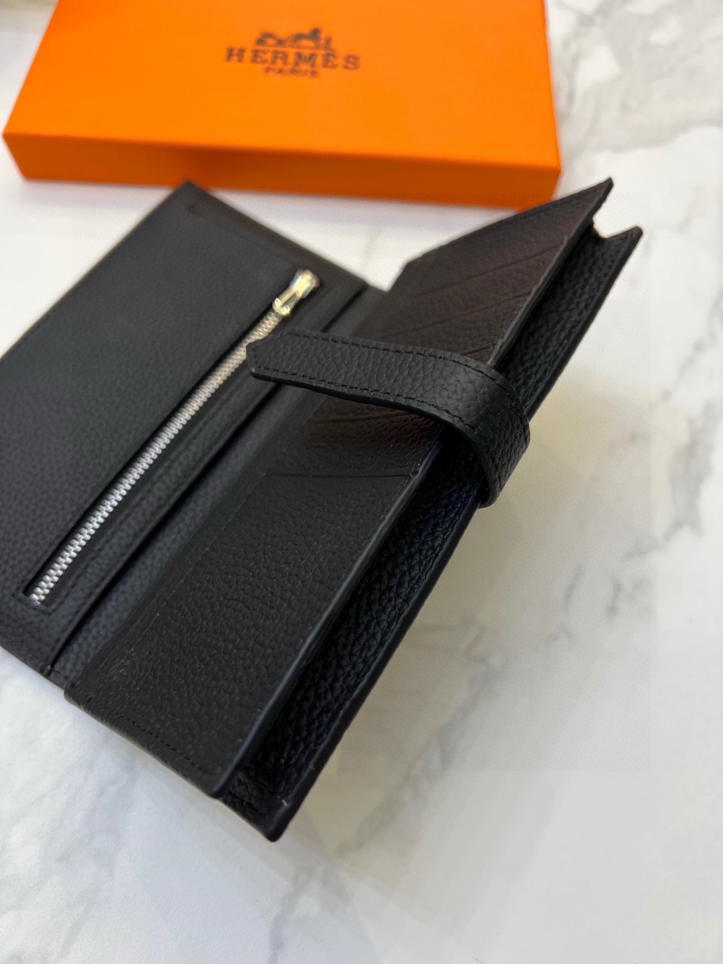 $54-LDN-756 HERM gallery