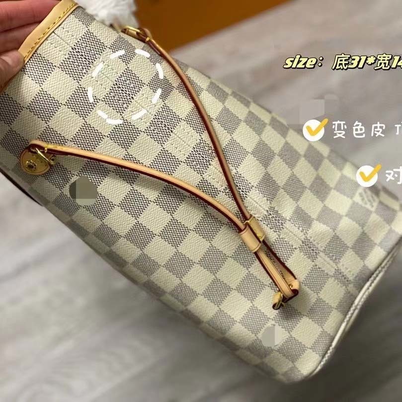 $54.56-LDN-293 LV gallery