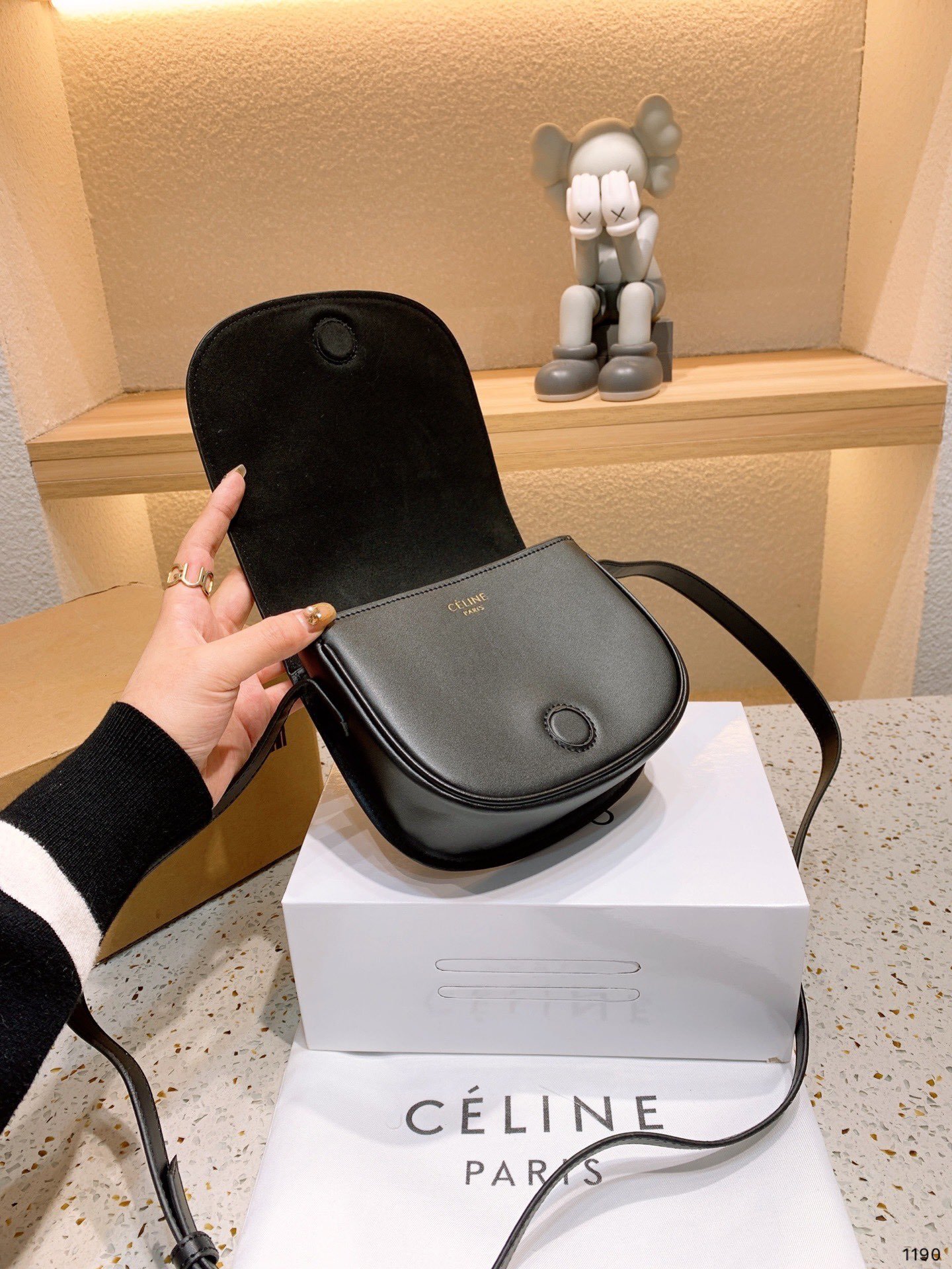 $54.89-LDN-397 Cel gallery