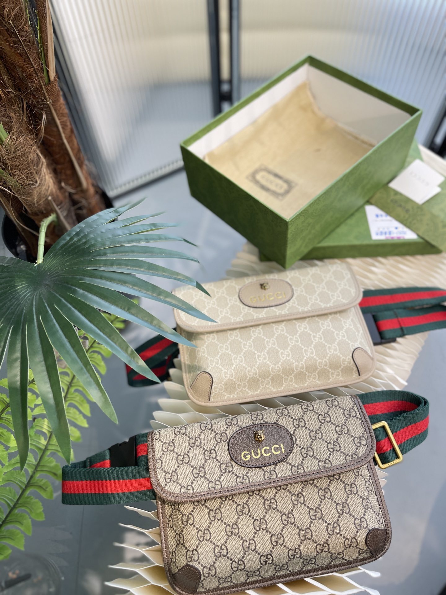 $55-LDN-219 GCI gallery