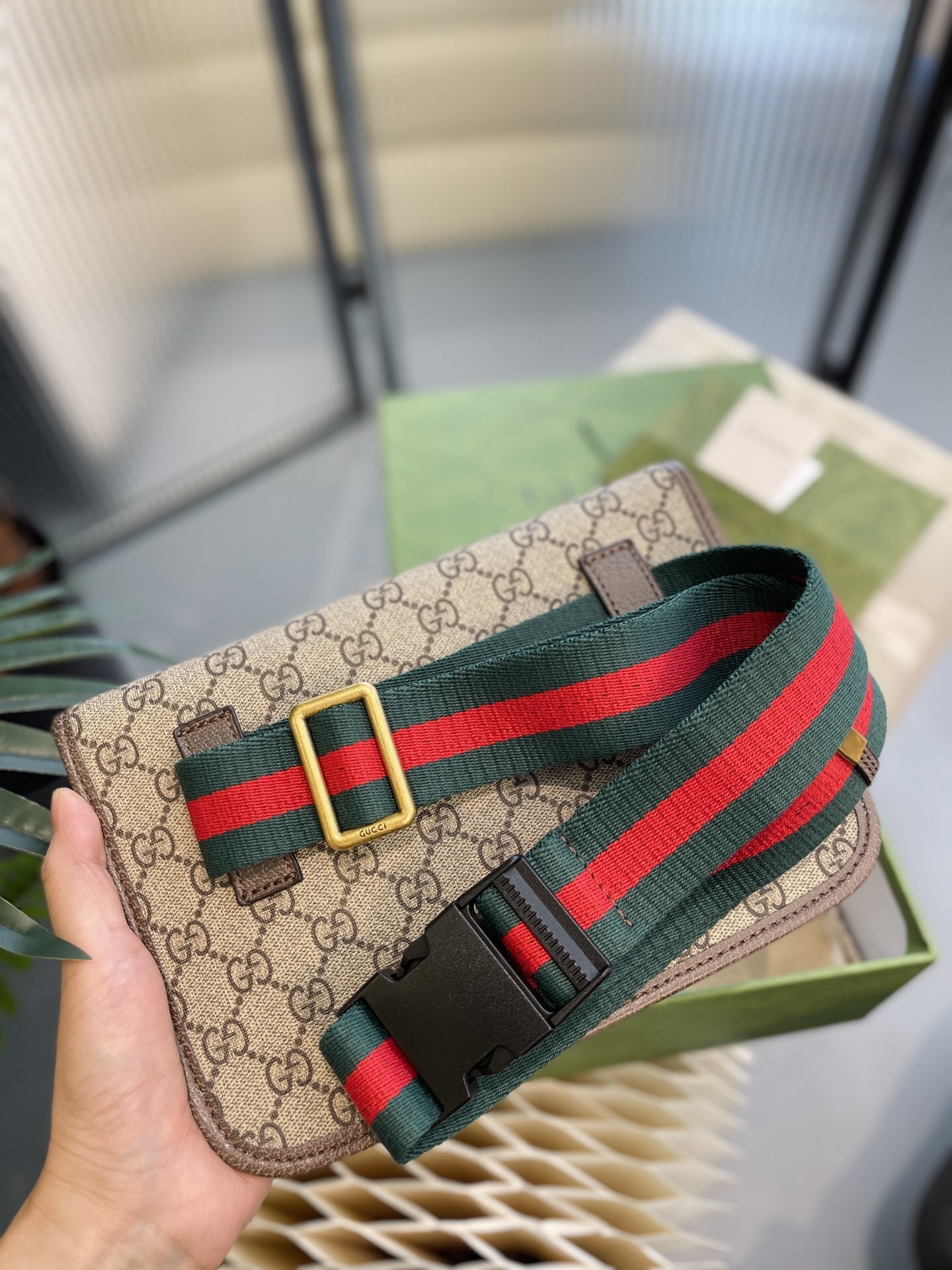 $55-LDN-219 GCI gallery