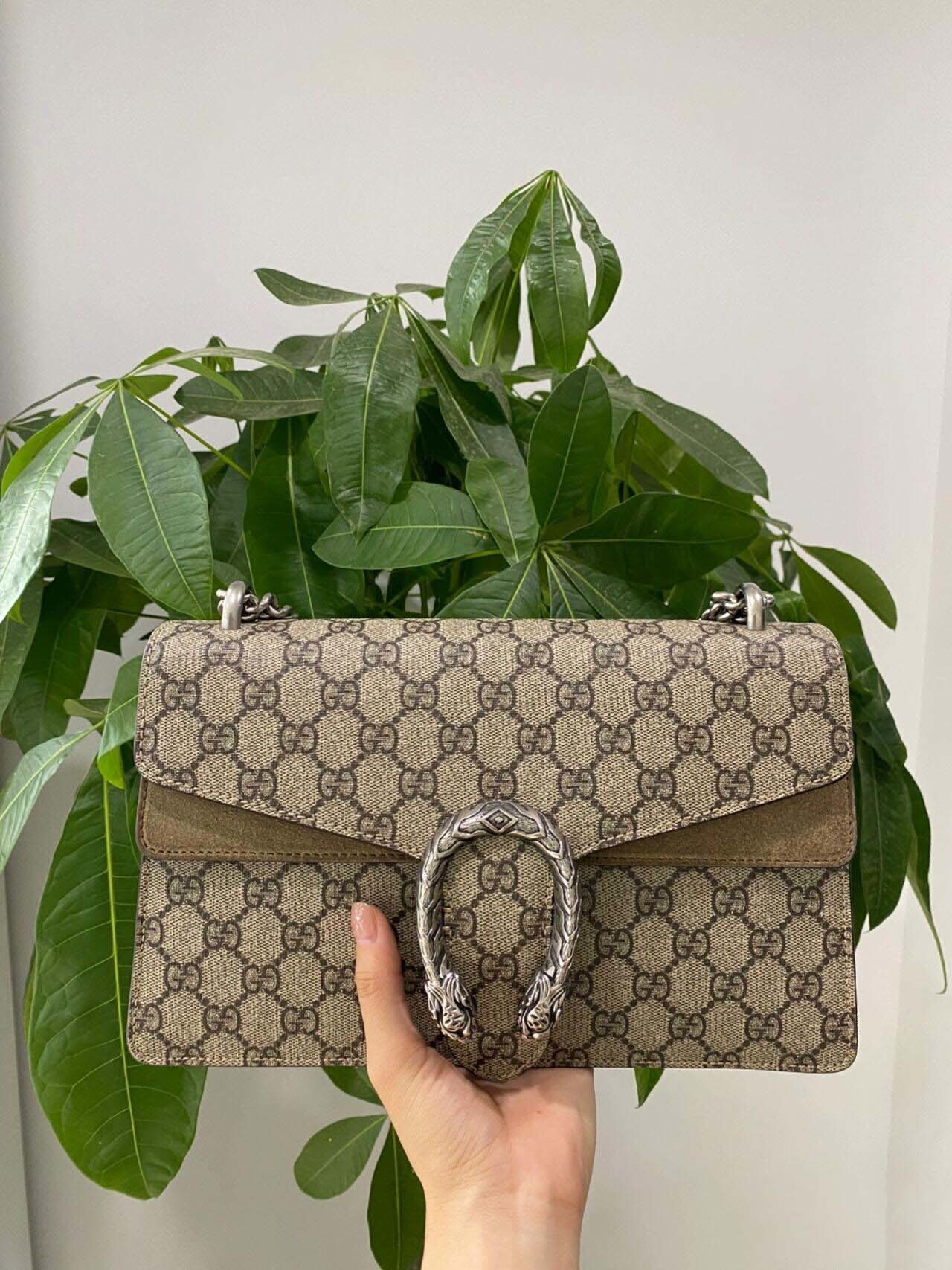 $55-LDN-232 GCI gallery