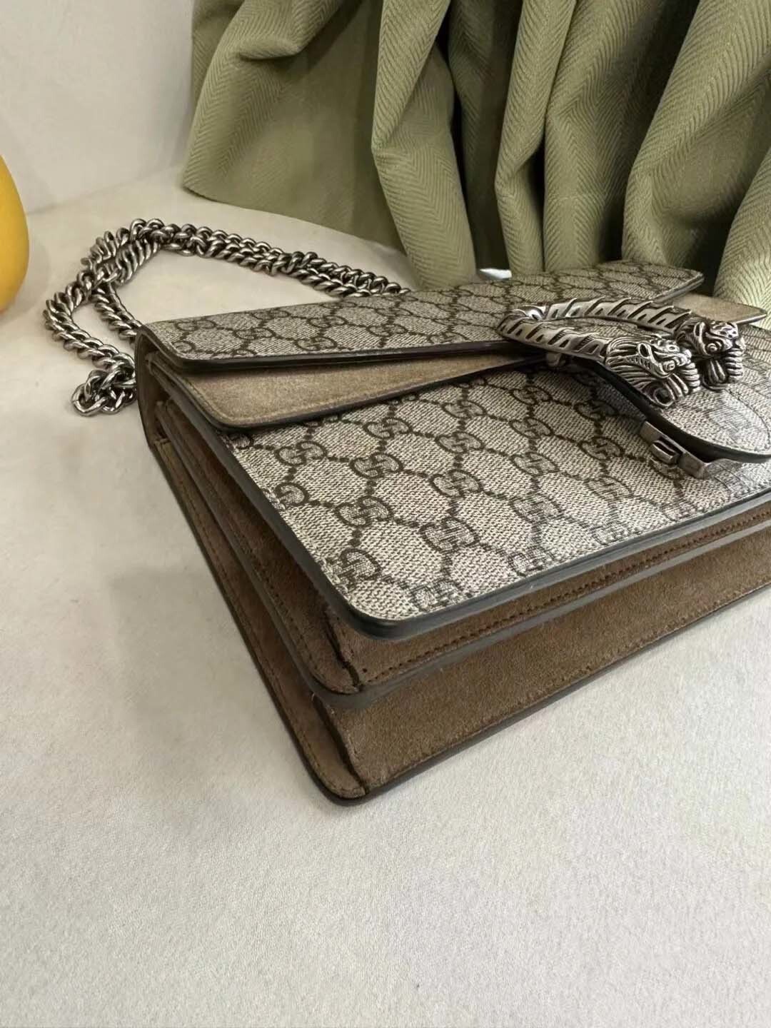 $55-LDN-232 GCI gallery