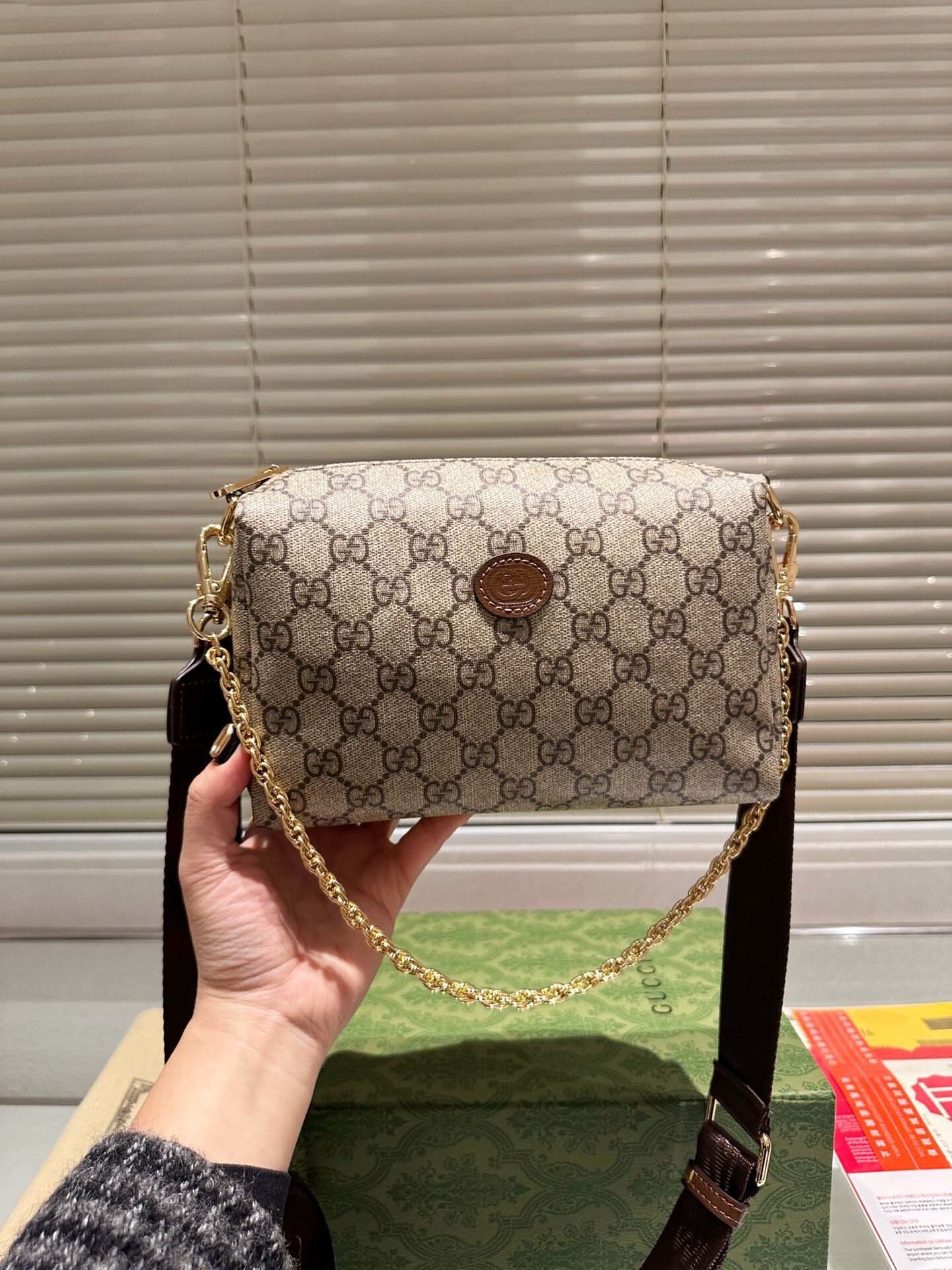 $55-LDN-240 GCI gallery