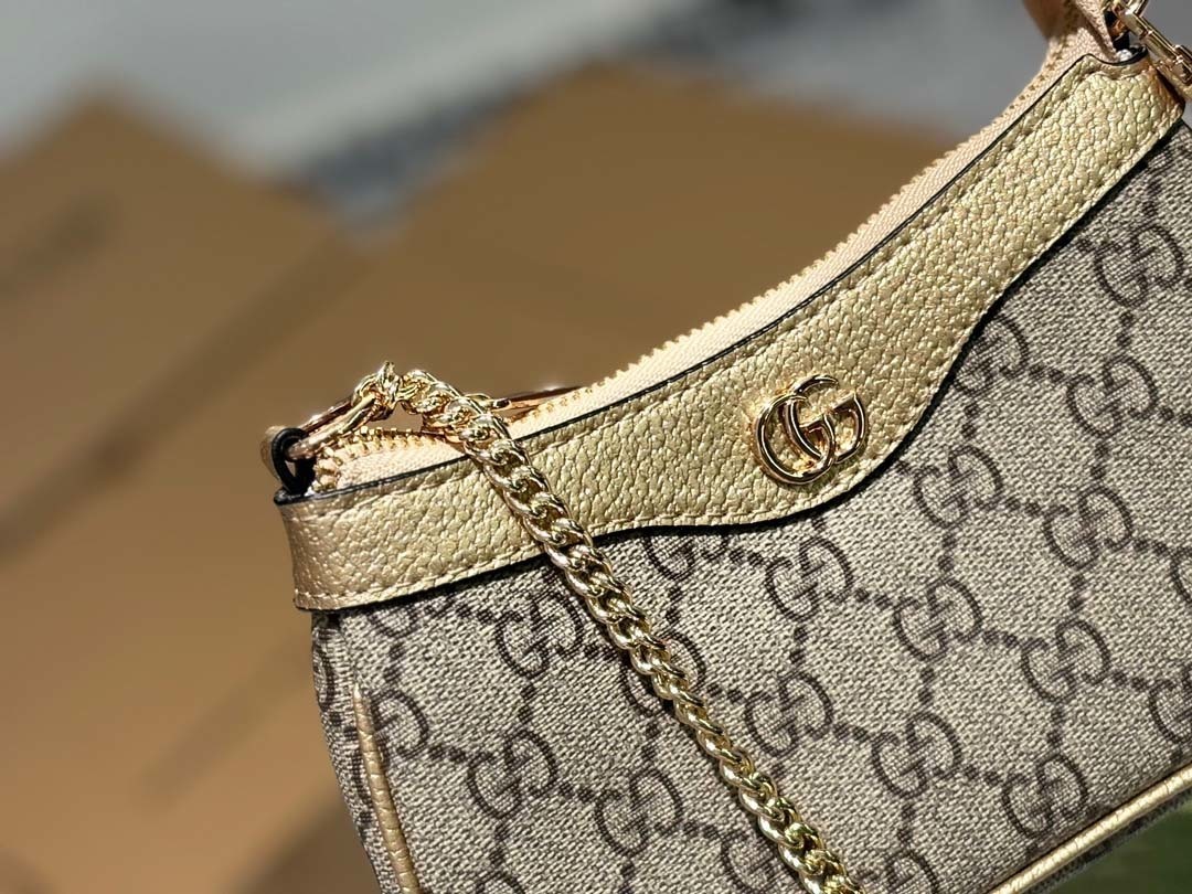 $55-LDN-263 GCI gallery