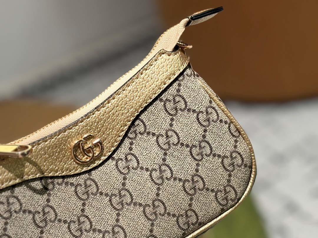 $55-LDN-263 GCI gallery