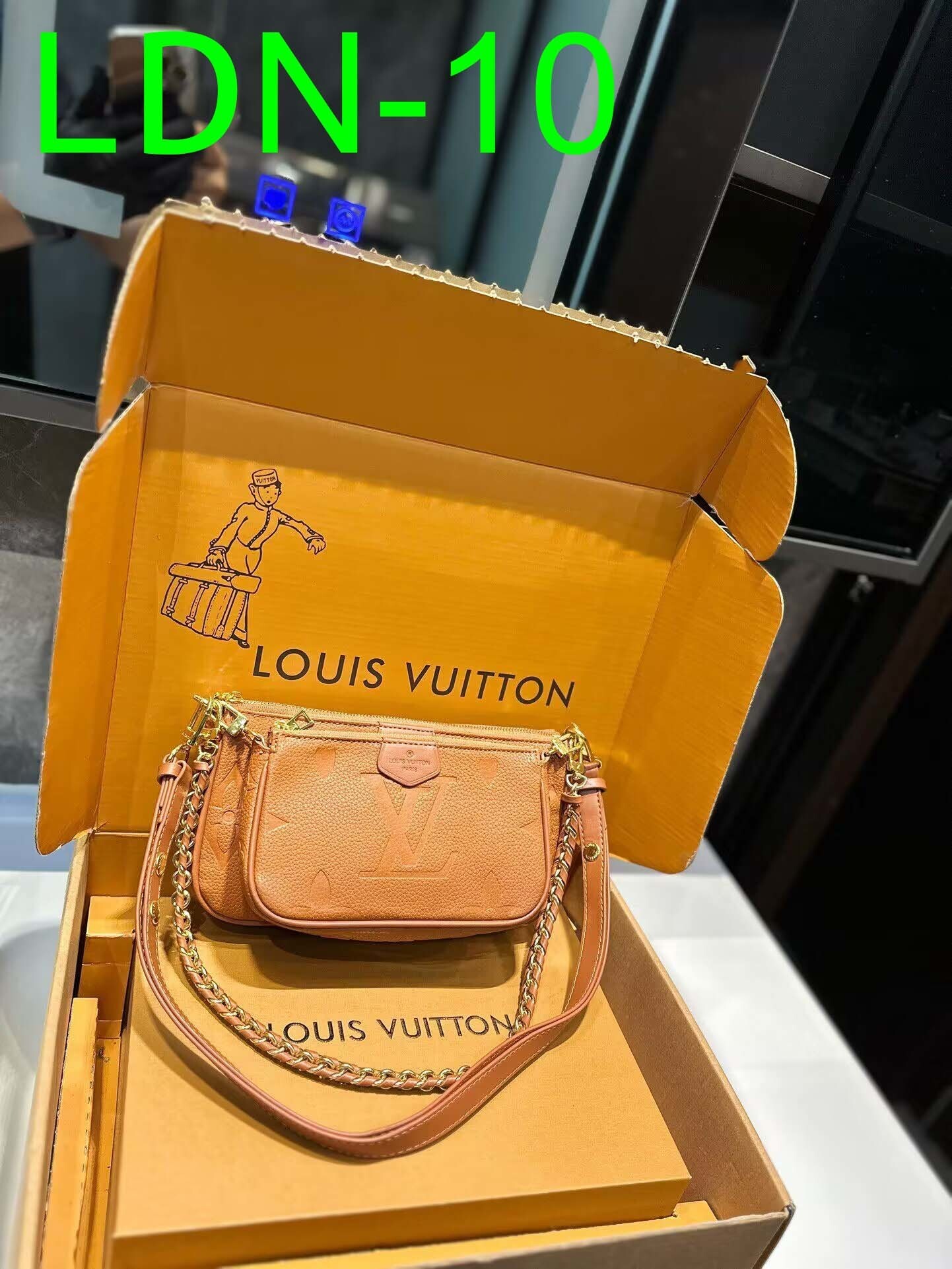 $55-LDN-331 LV gallery