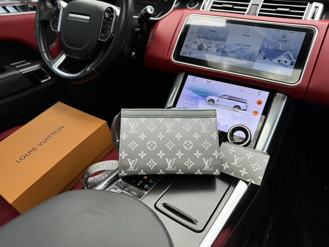 $55-LDN-339 LV gallery