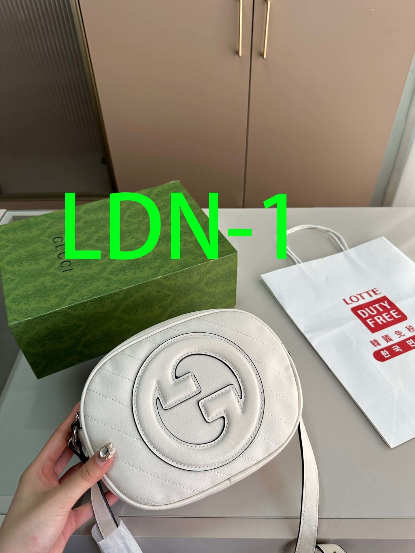 $56-LDN-267 GCI gallery