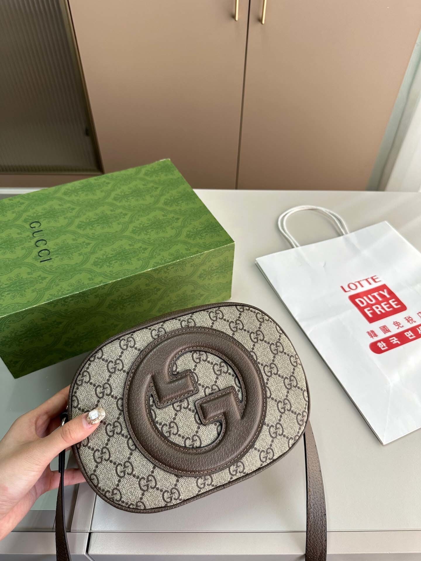 $56-LDN-267 GCI gallery