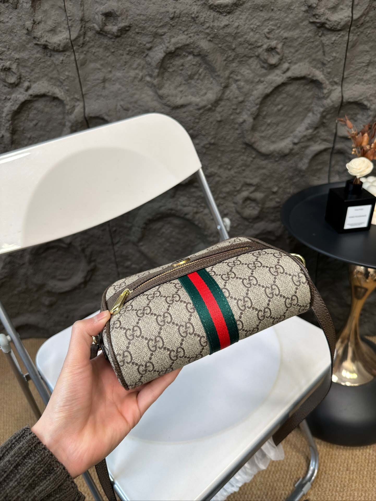 $56-LDN-268 GCI gallery