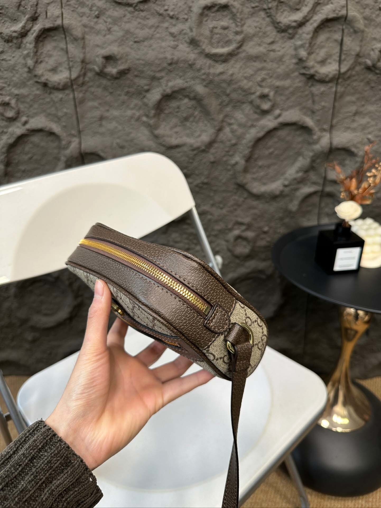 $56-LDN-268 GCI gallery