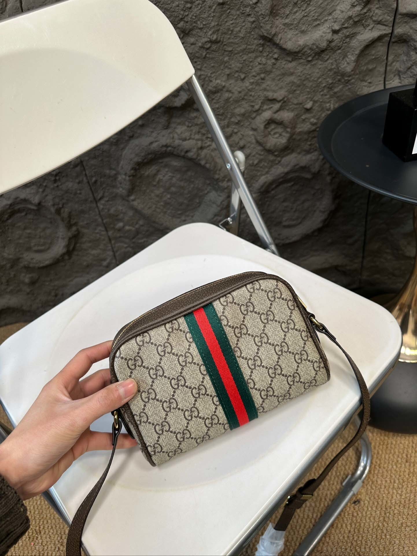 $56-LDN-268 GCI gallery