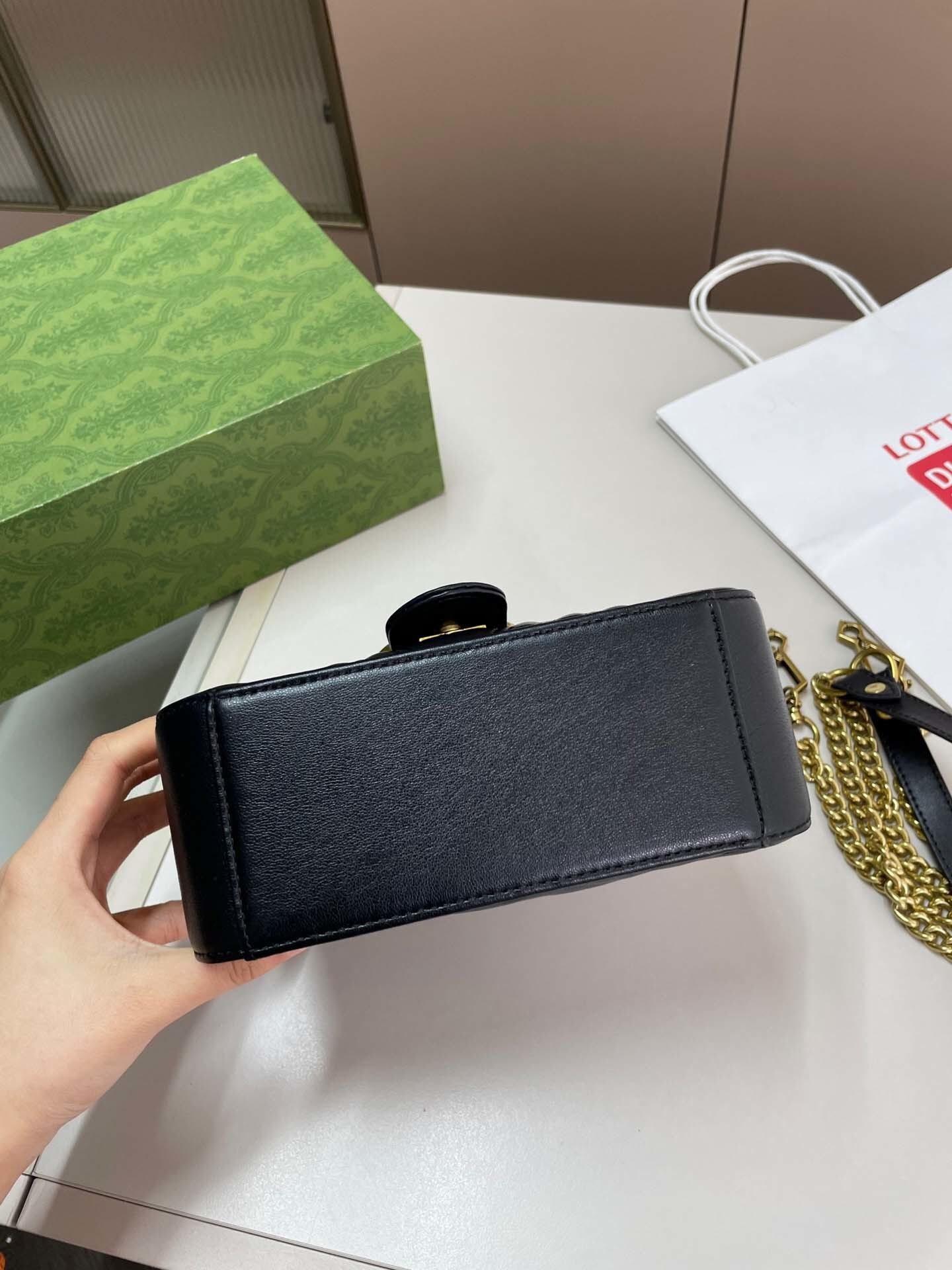 $56-LDN-271 GCI gallery