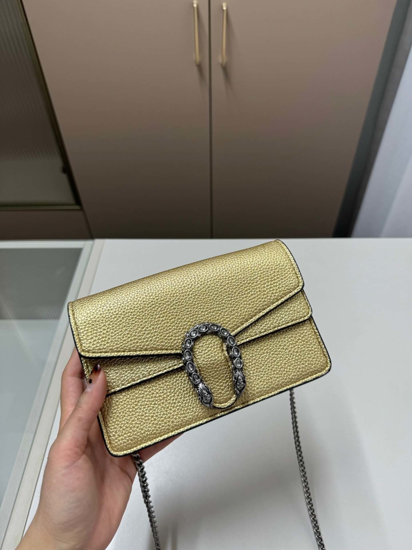 $56-LDN-276 GCI gallery