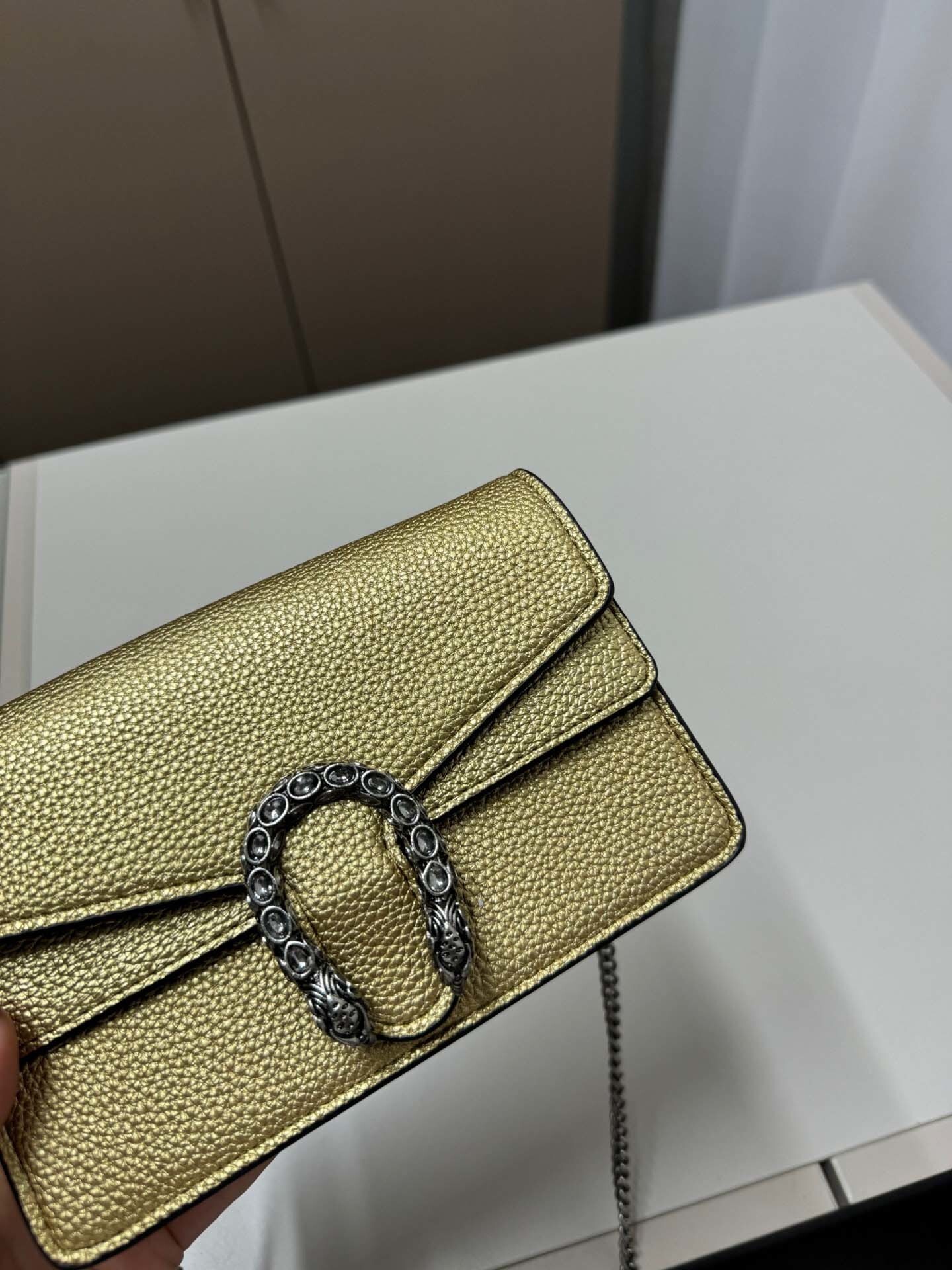 $56-LDN-276 GCI gallery