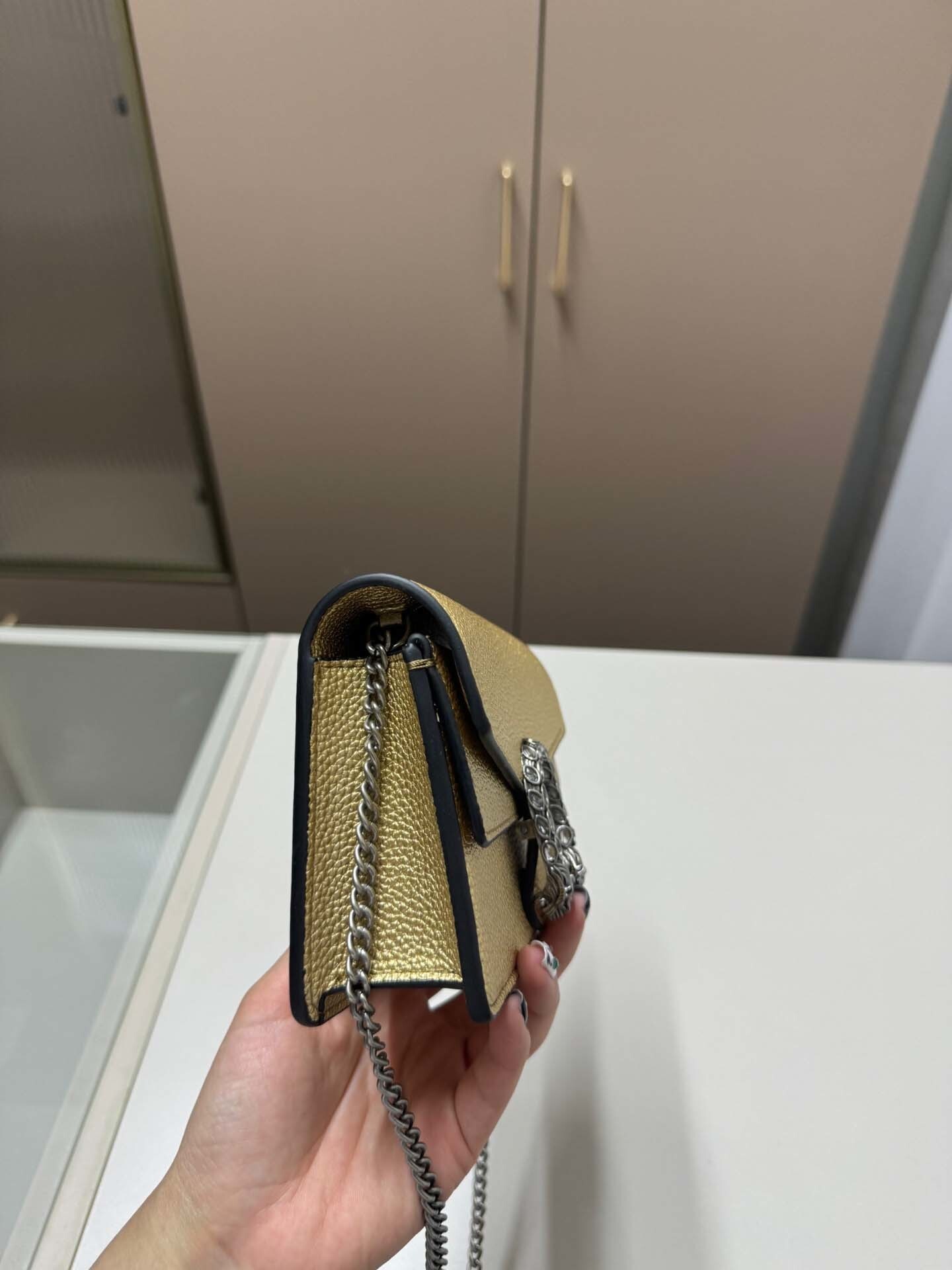 $56-LDN-276 GCI gallery