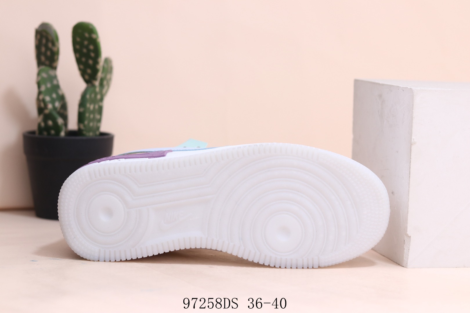 $56-LDN-60 NK gallery