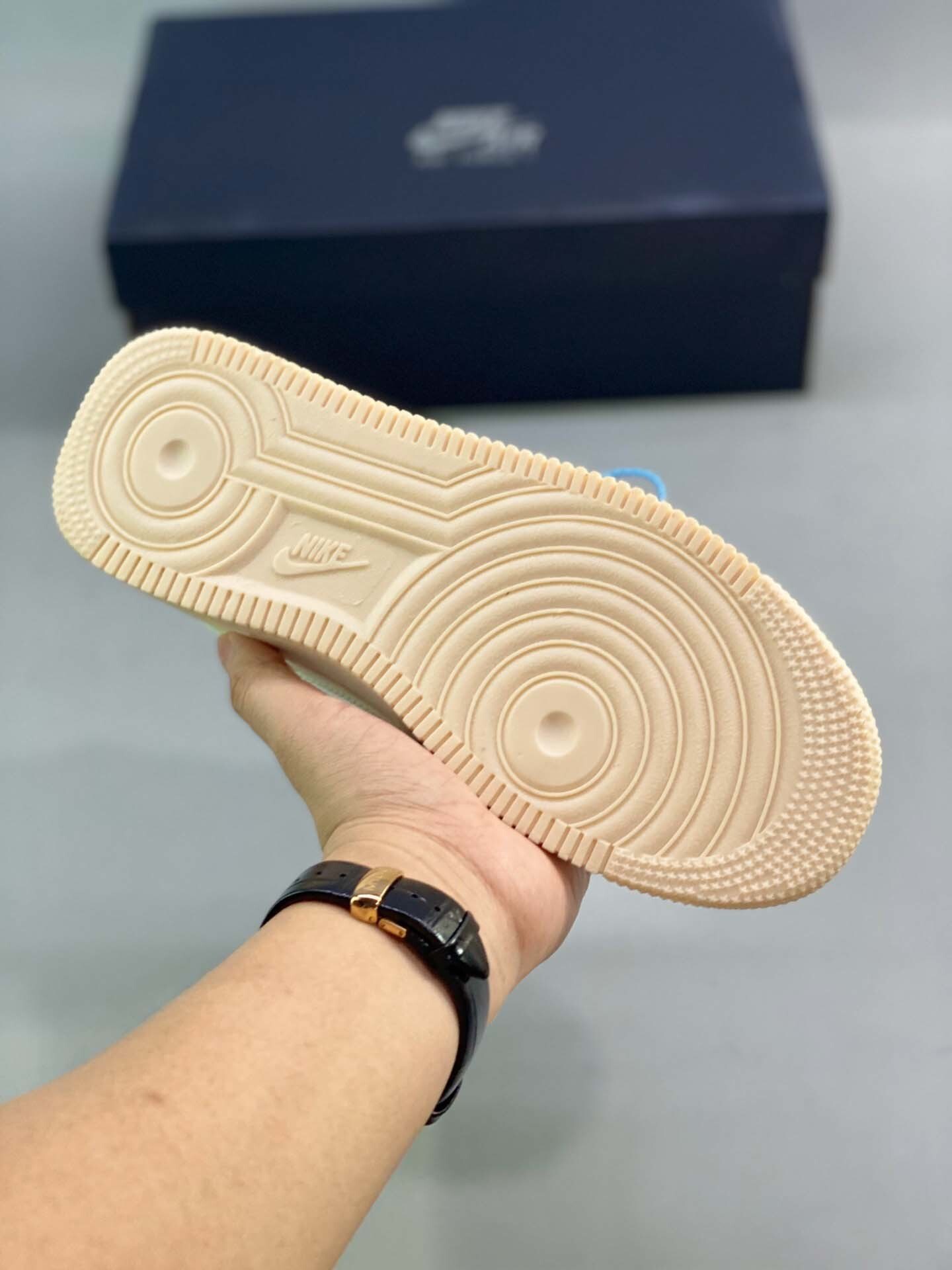 $56-LDN-74 NK gallery