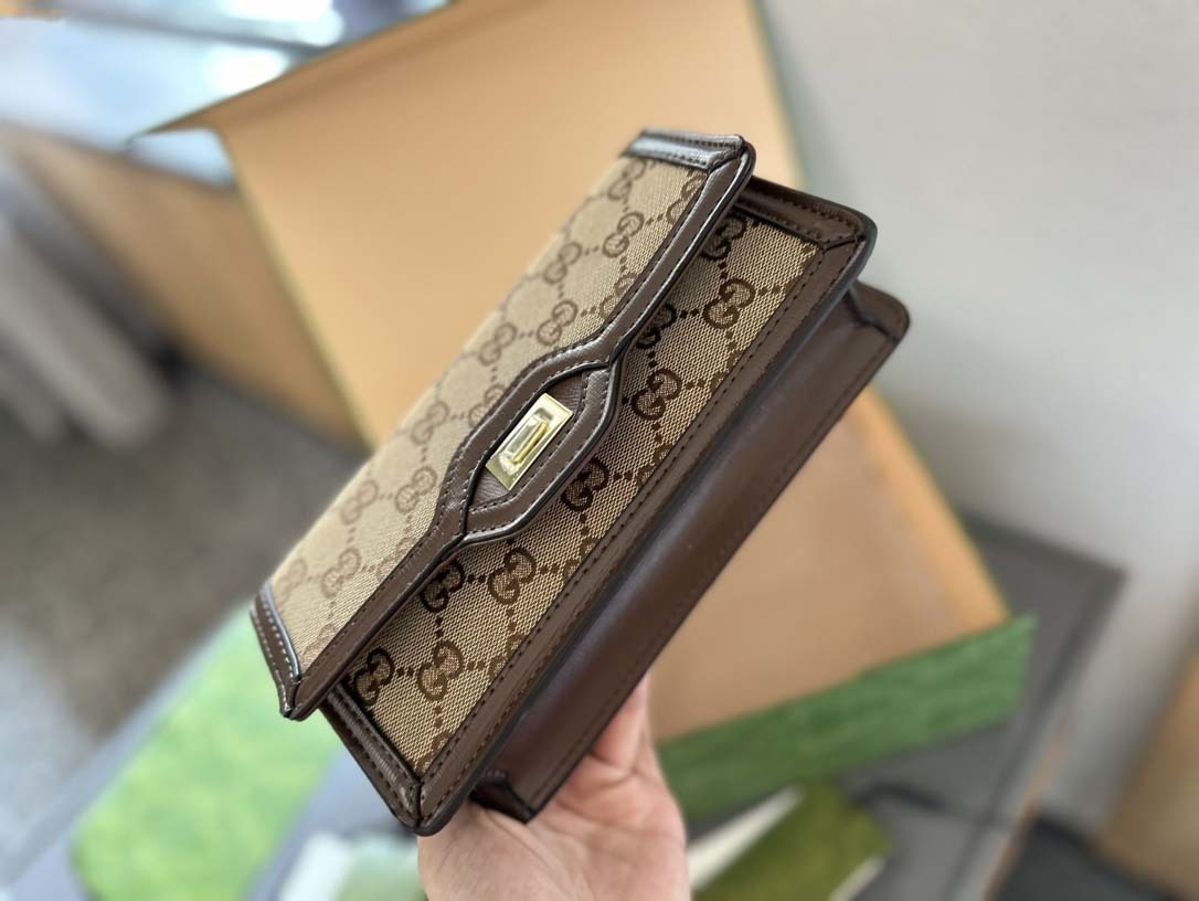 $57-LDN-251 GCI gallery