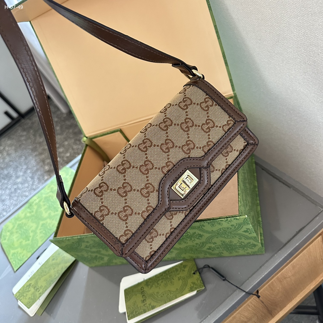 $57-LDN-251 GCI gallery