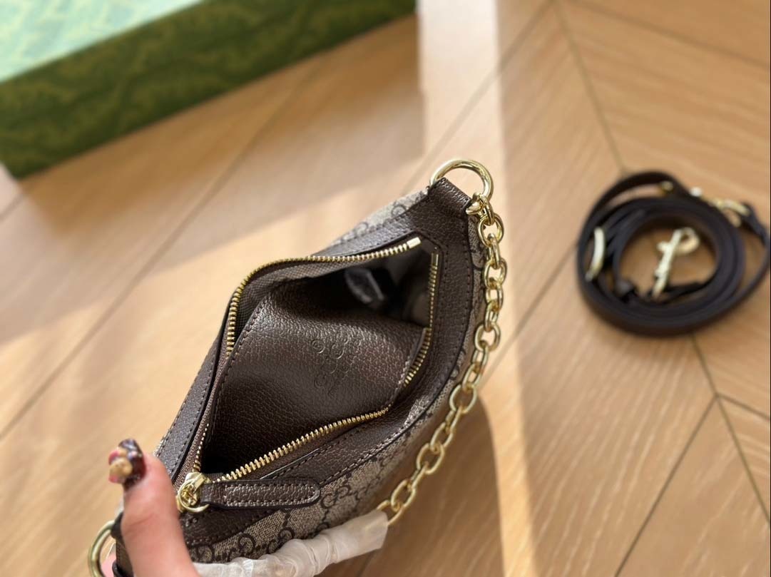 $57-LDN-259 GCI gallery