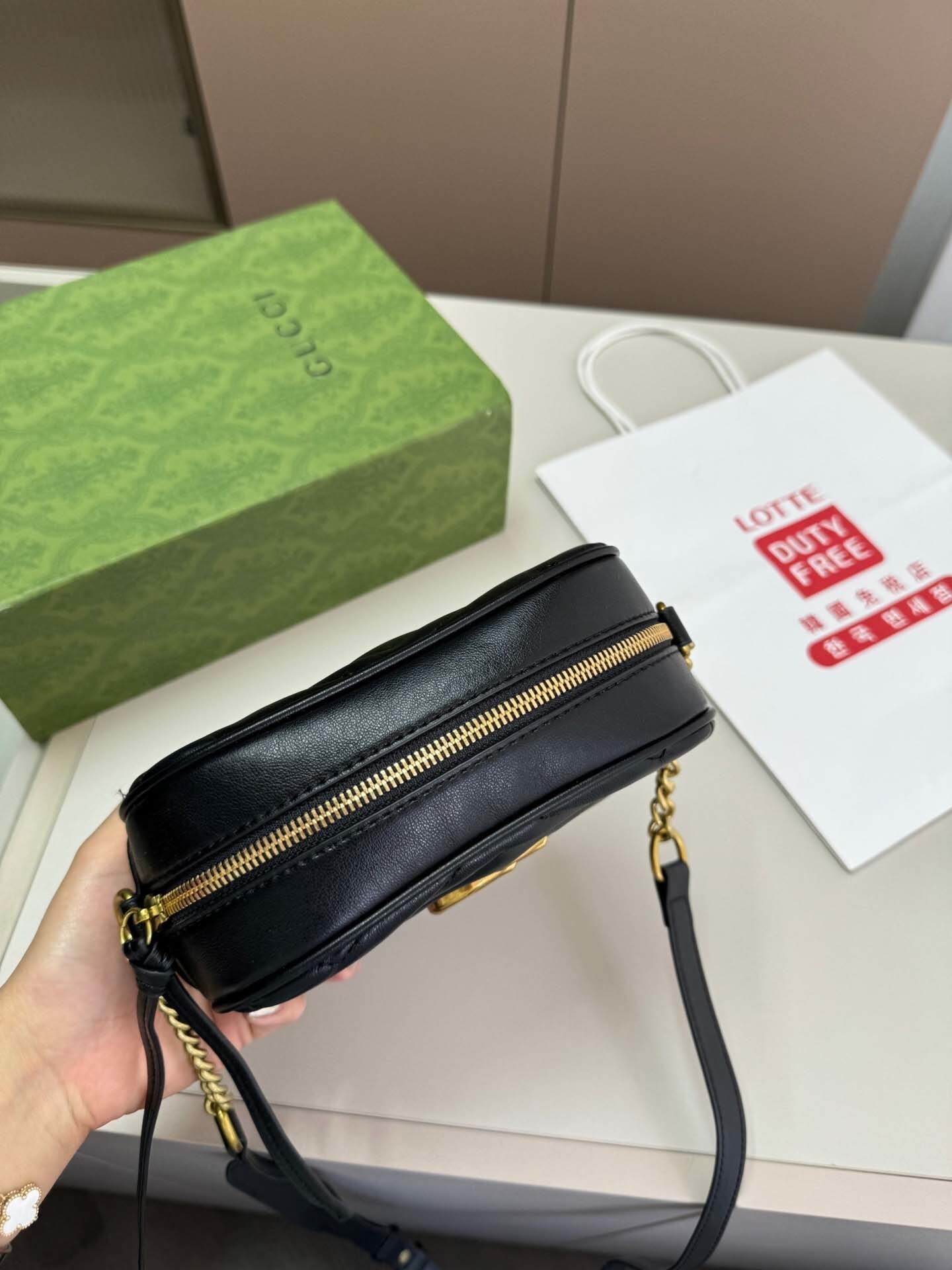 $57-LDN-277 GCI gallery