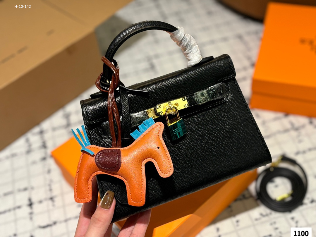 $57-LDN-769 HERM gallery