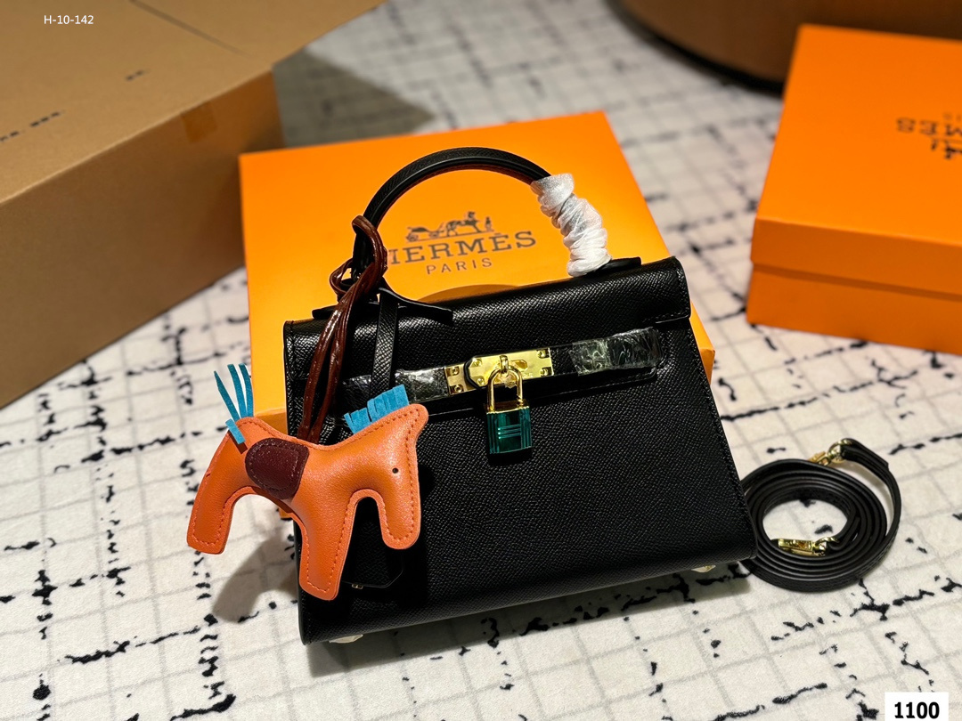 $57-LDN-769 HERM gallery