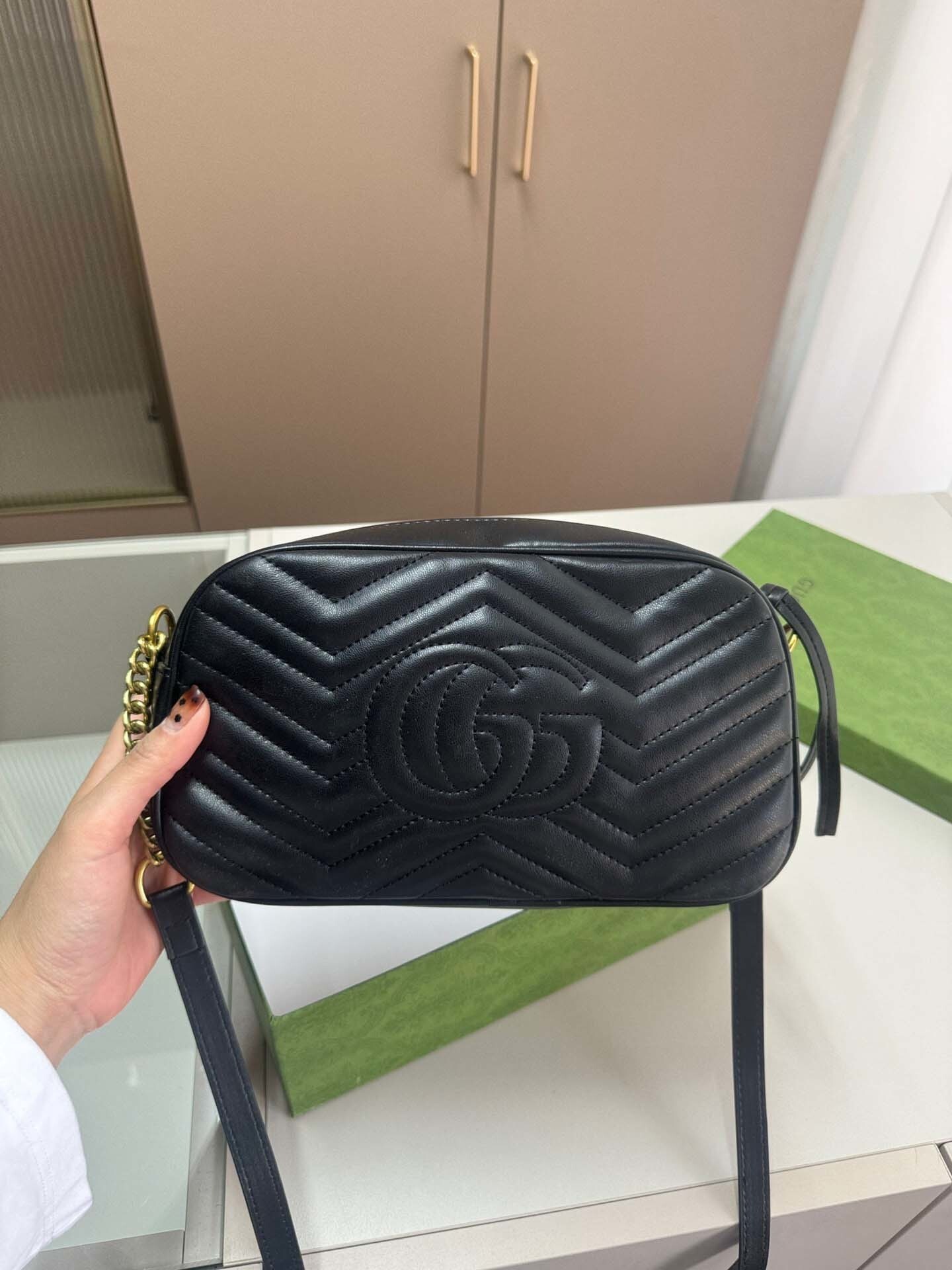 $58-LDN-278 GCI gallery