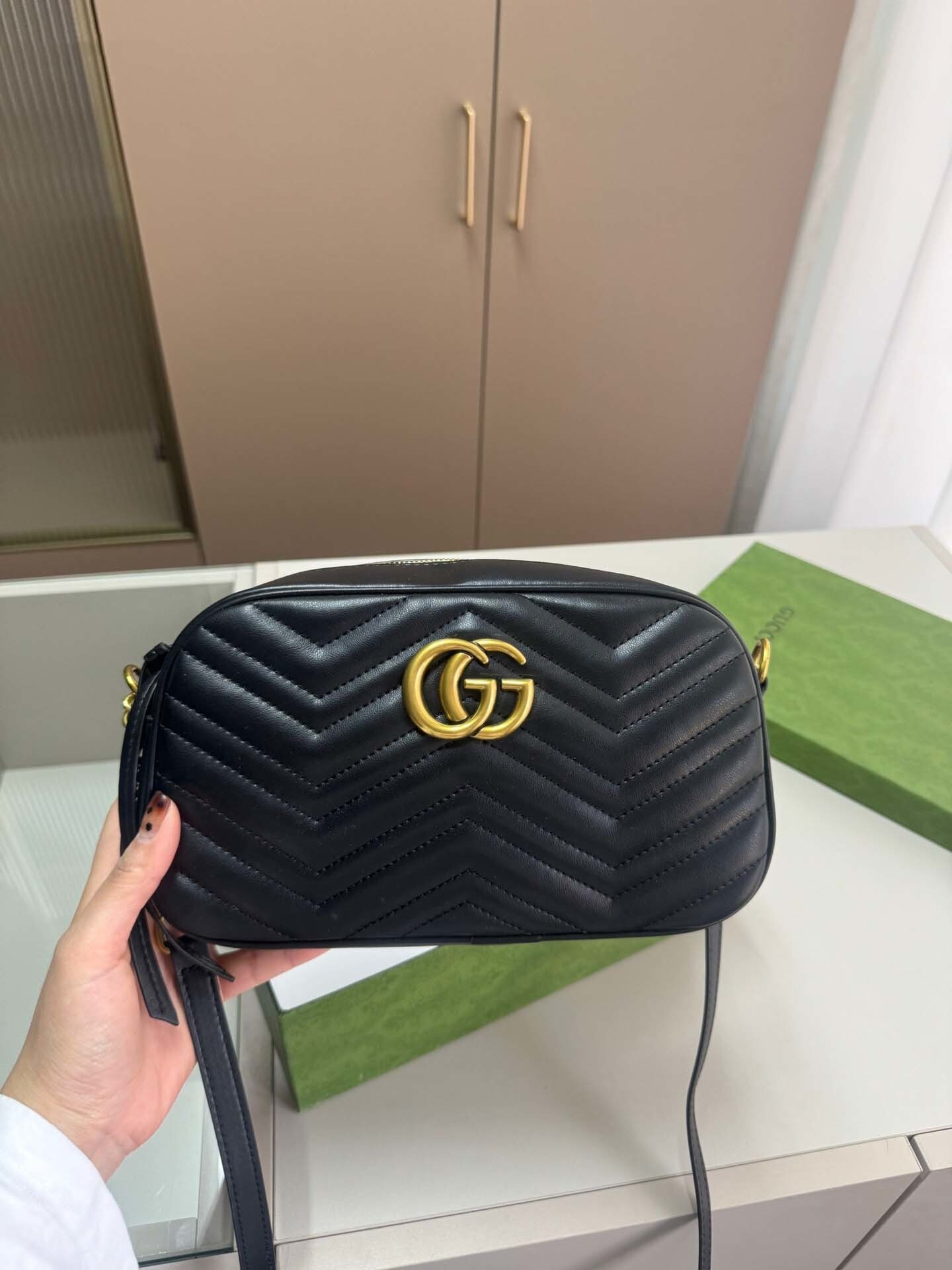 $58-LDN-278 GCI gallery