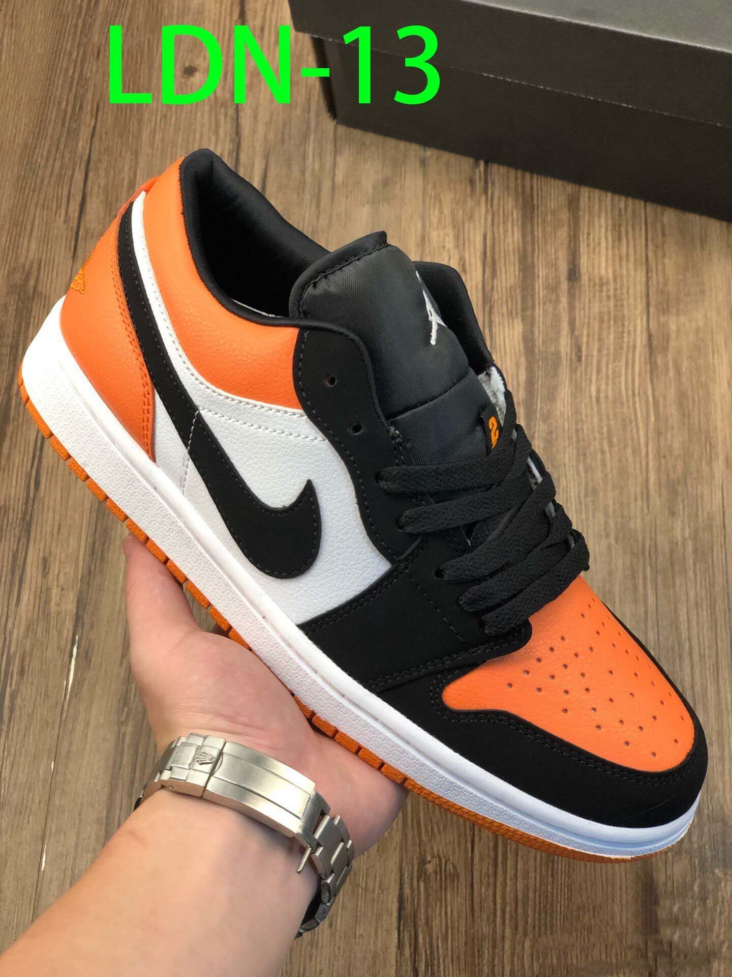 $58-LDN-56 NK gallery