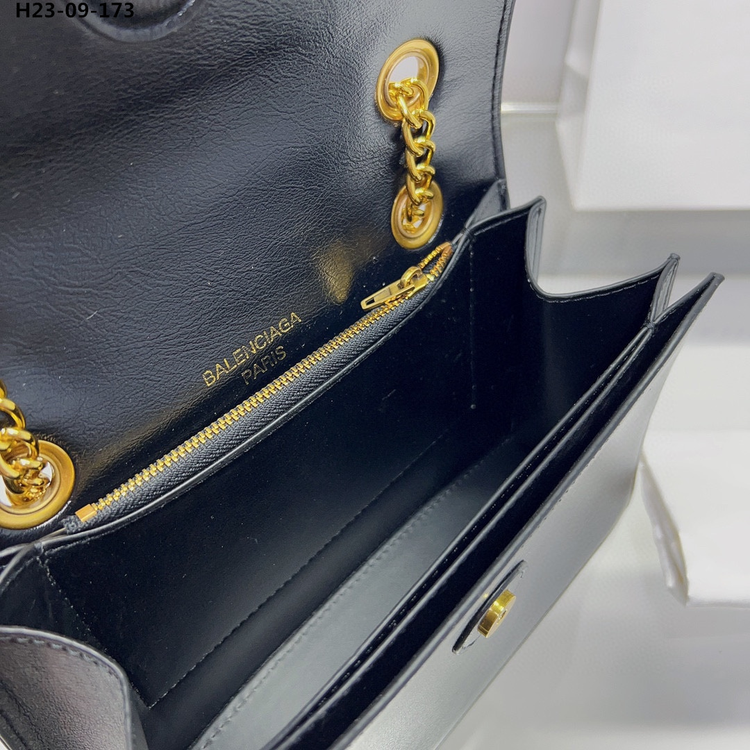 $58-LDN-668 Bacag gallery