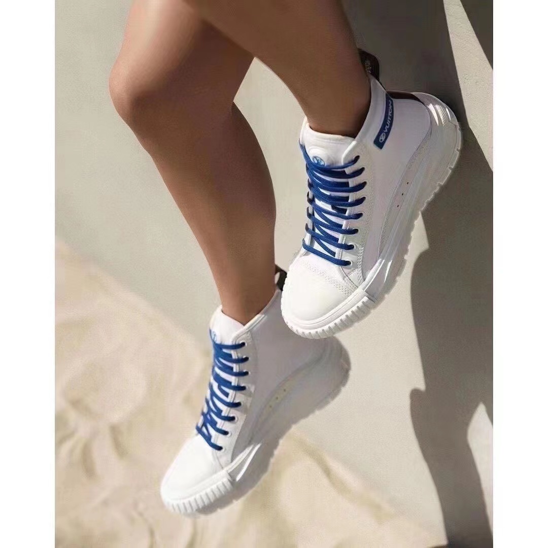 $58-LDN-719 LV gallery